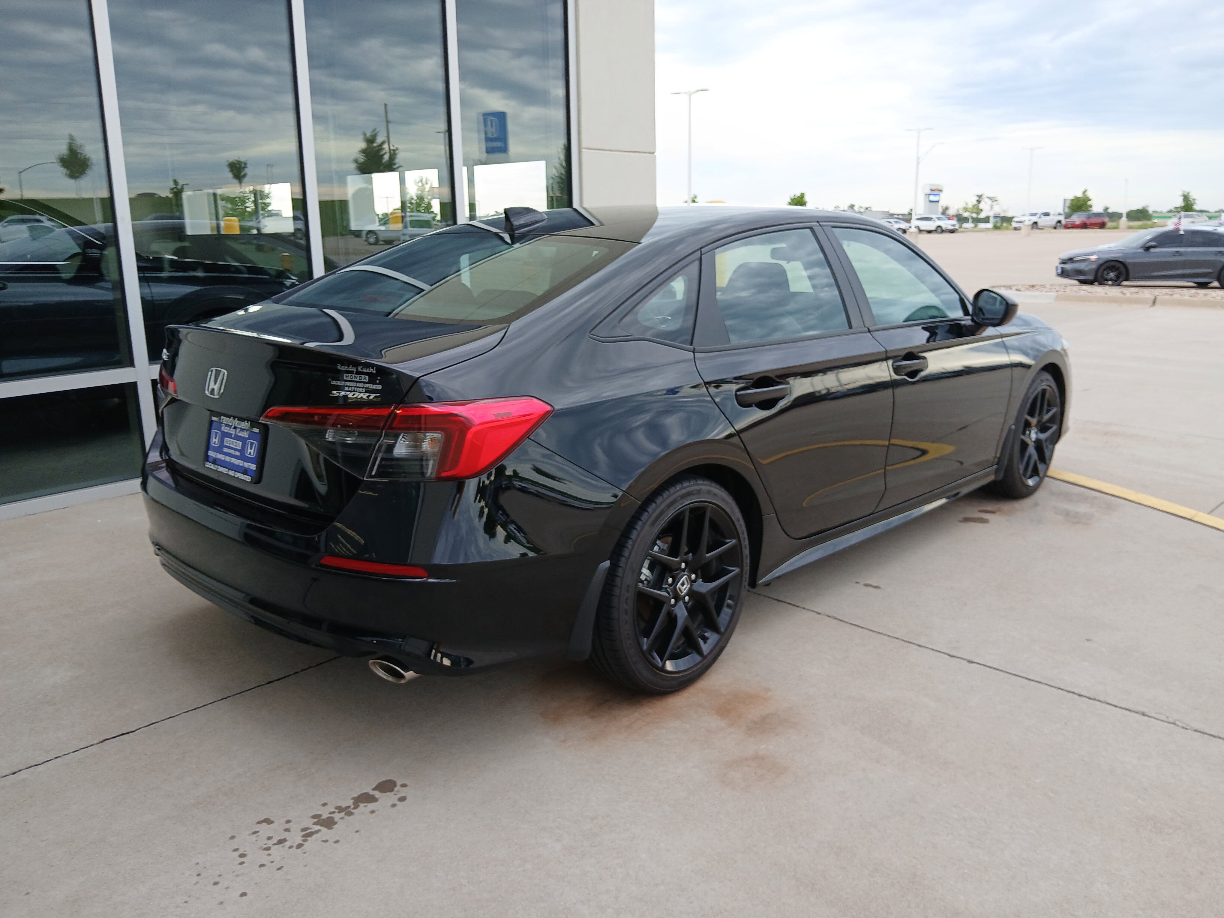 Used 2024 Honda Civic Sport image 7