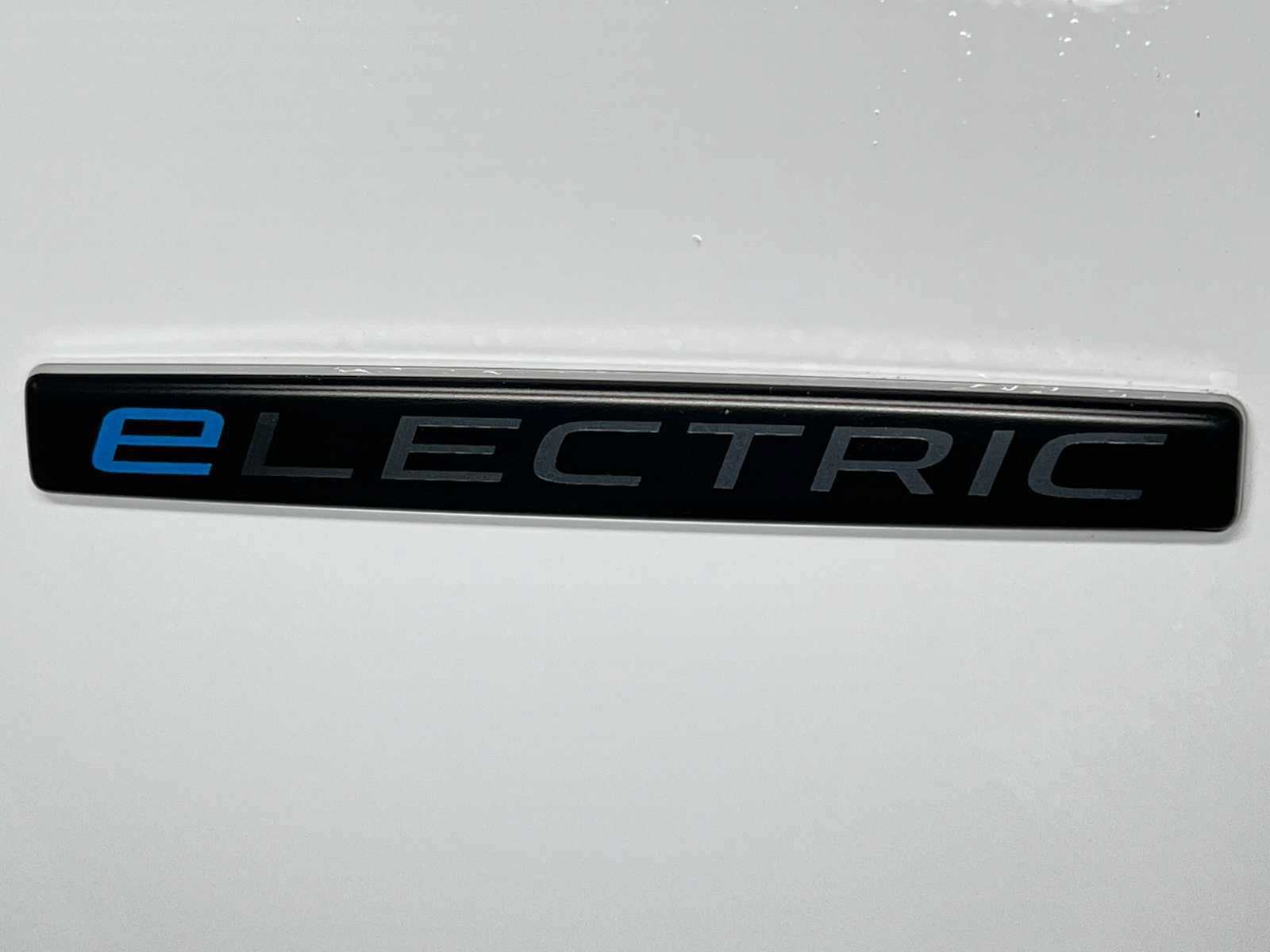 New 2025 Mercedes-Benz eSprinter 144 Cargo image 16