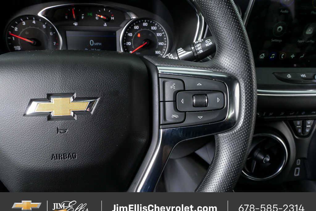 Certified 2025 Chevrolet Blazer LT FWD image 10