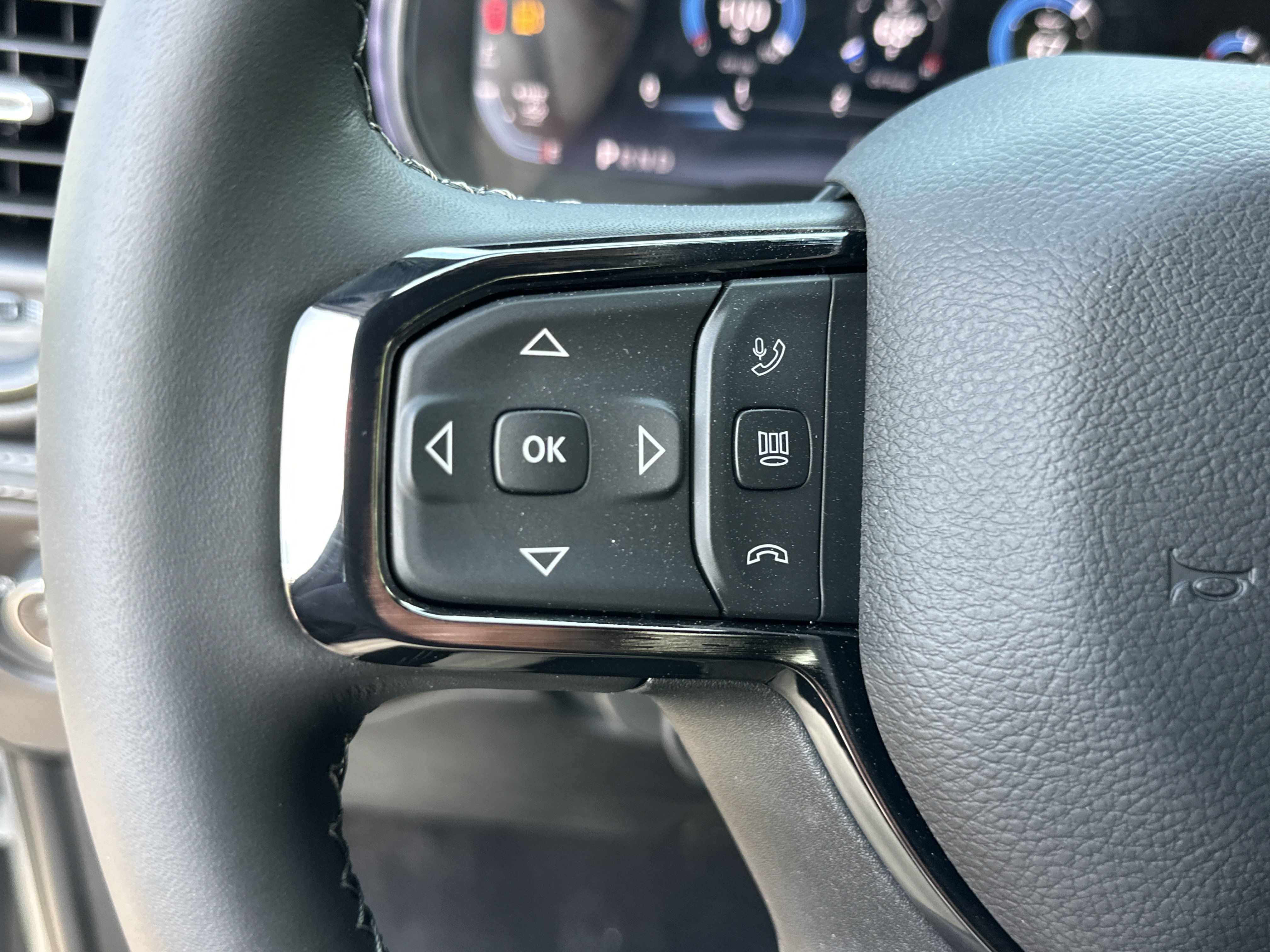New 2027 RAM 2500 Limited AWD/4WD image 13