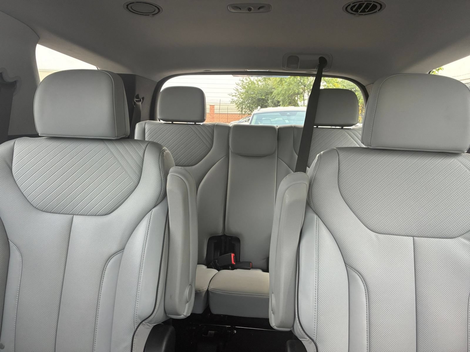 Used 2025 Hyundai Palisade SEL AWD/4WD image 34
