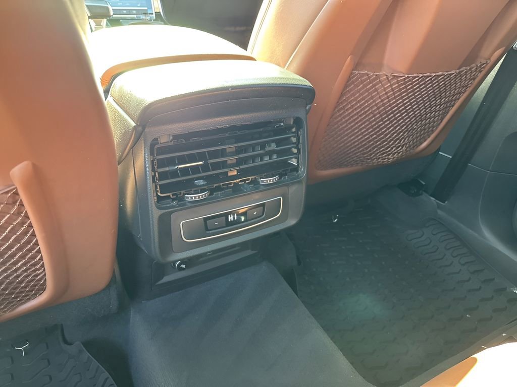 Used 2021 Audi Q7 2.0T Premium Plus w/ Premium Plus Package image 19