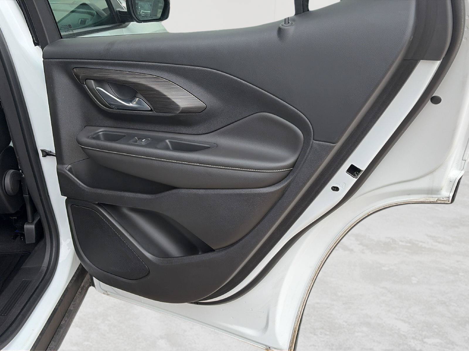 Certified 2023 GMC Terrain SLT AWD/4WD image 18