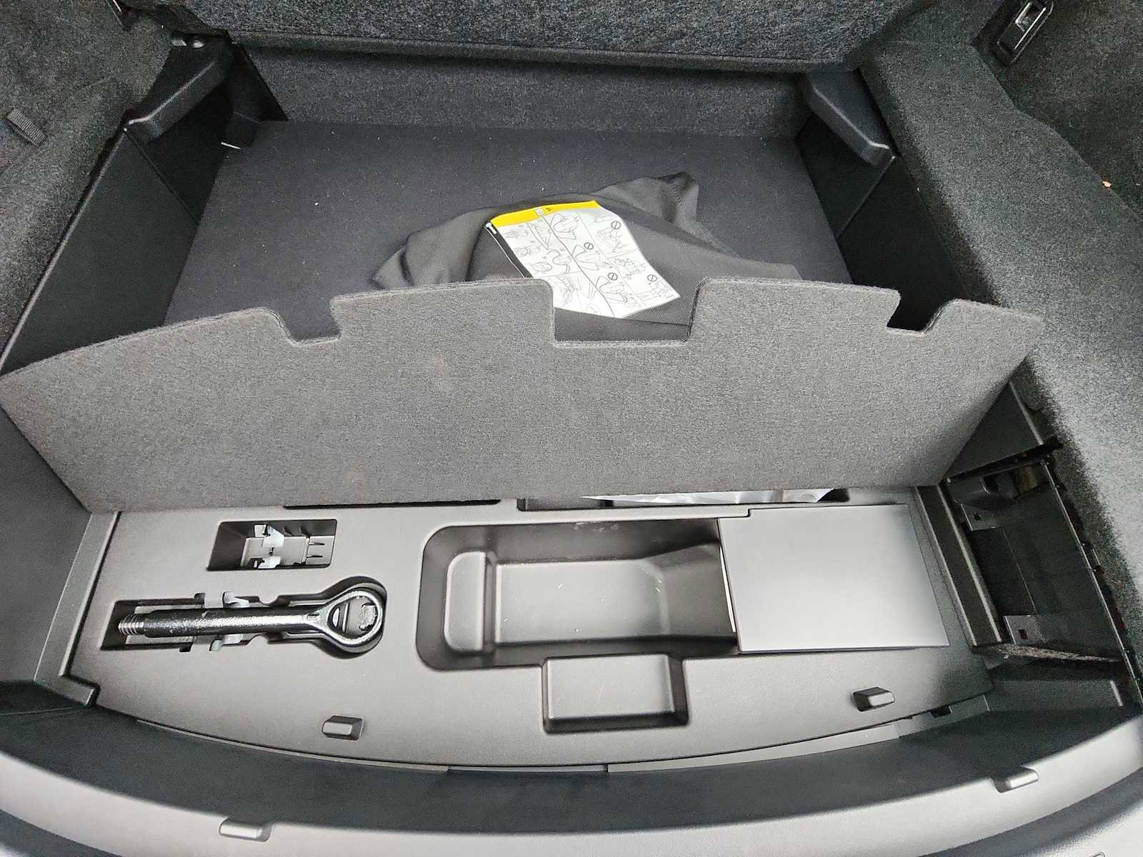 Used 2021 Lexus UX 250h 250h Luxury image 26