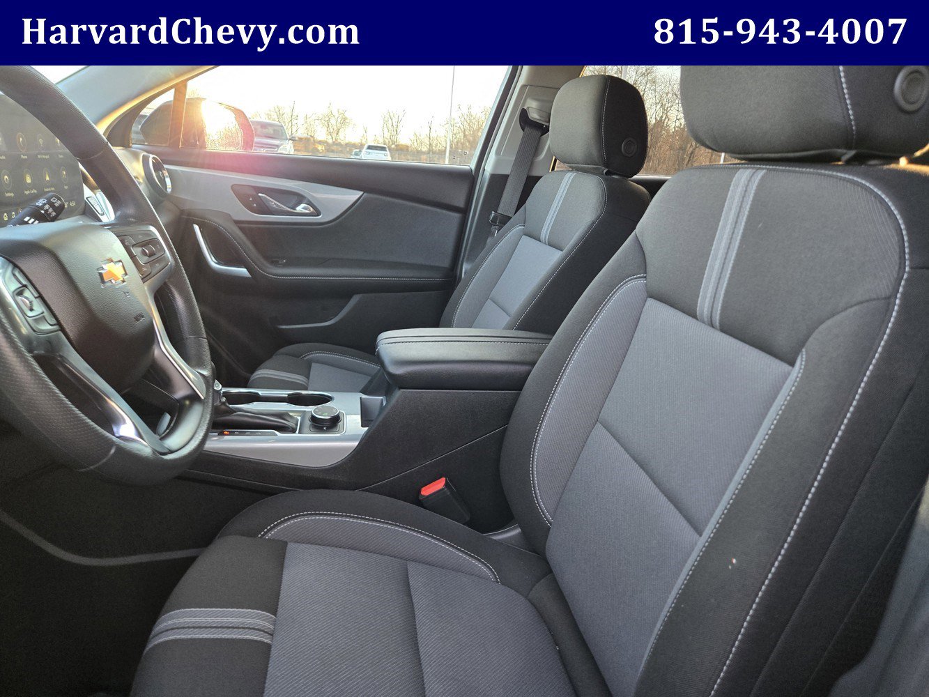 Used 2025 Chevrolet Blazer LT AWD/4WD image 23