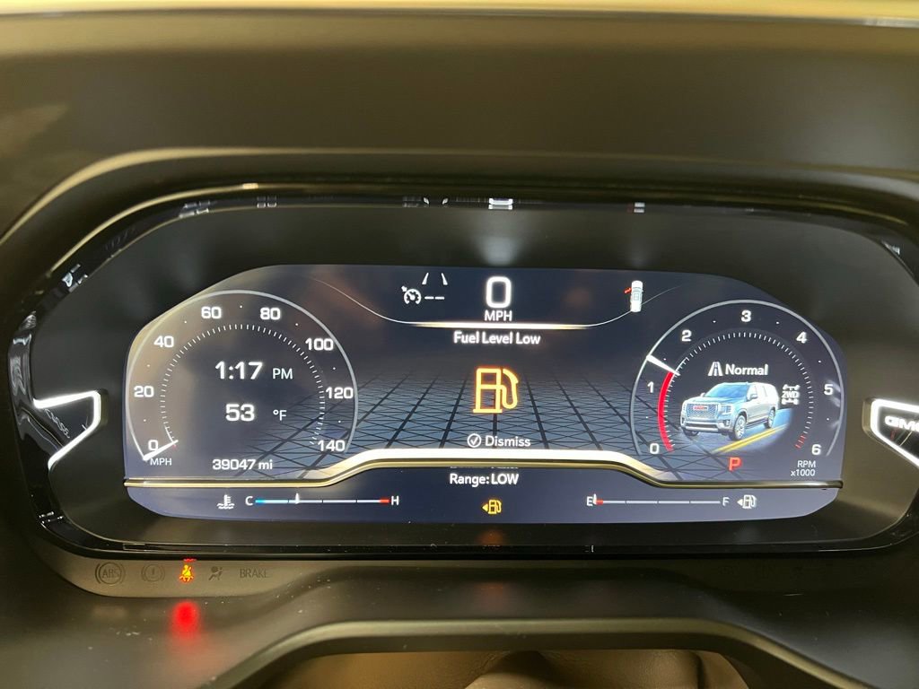 Used 2022 GMC Yukon XL Denali image 20