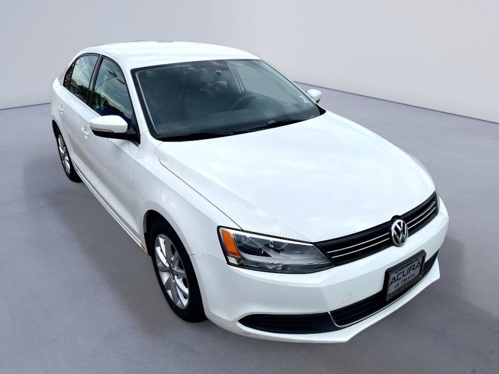 Used 2013 Volkswagen Jetta SE FWD image 4