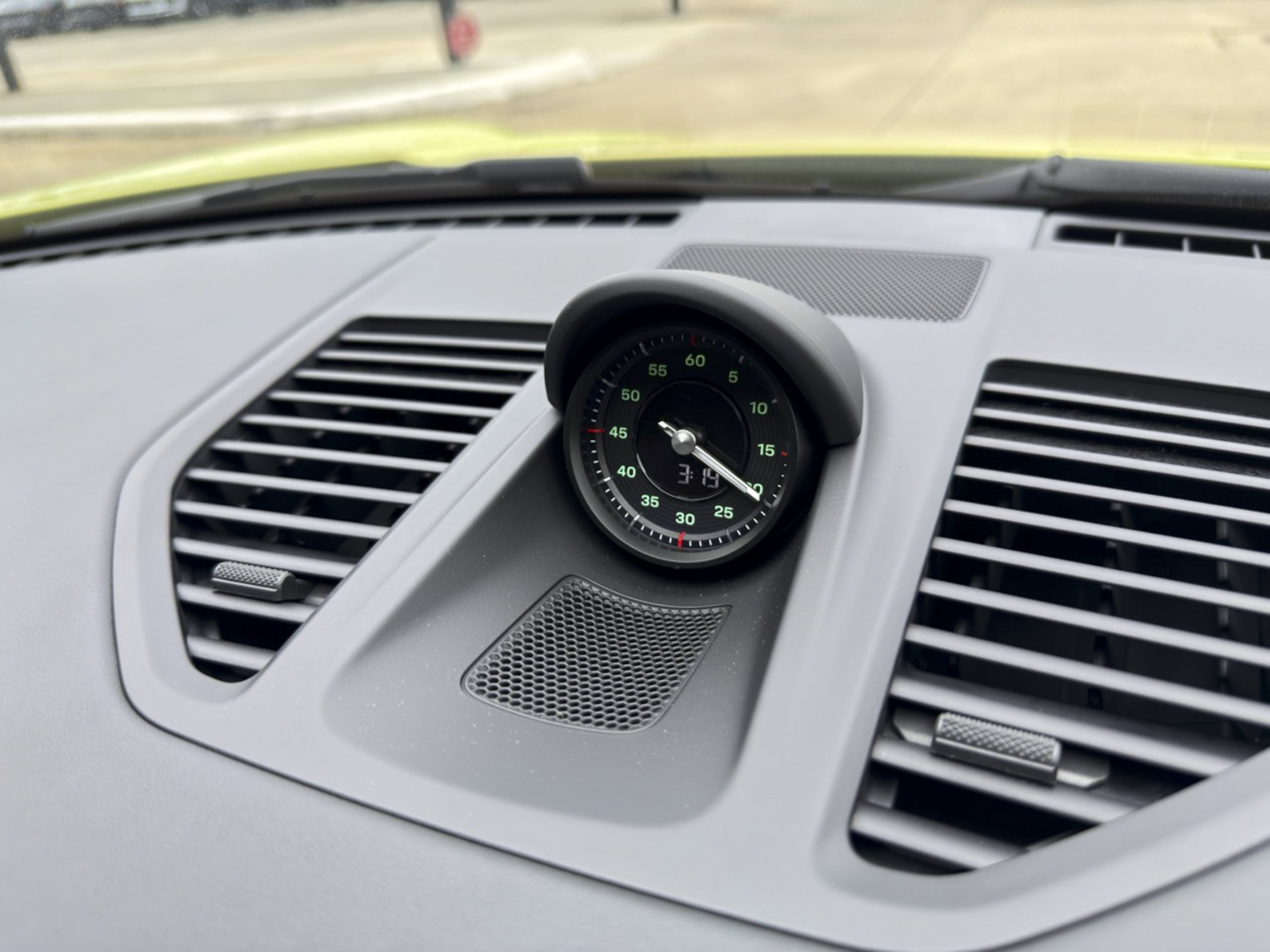 Certified 2026 Porsche 911 Carrera GTS image 24