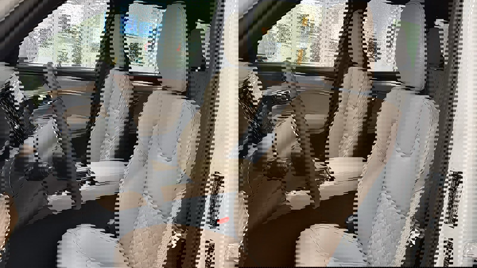 New 2026 Volvo XC90 T8 Plus w/ Protection Package Premier image 23