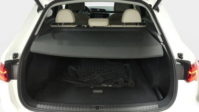 Used 2020 Audi Q3 2.0T Premium w/ Convenience Package image 28