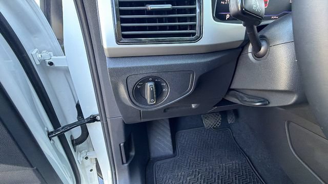 Used 2023 Volkswagen Atlas SE w/ Panoramic Sunroof Package AWD/4WD image 30