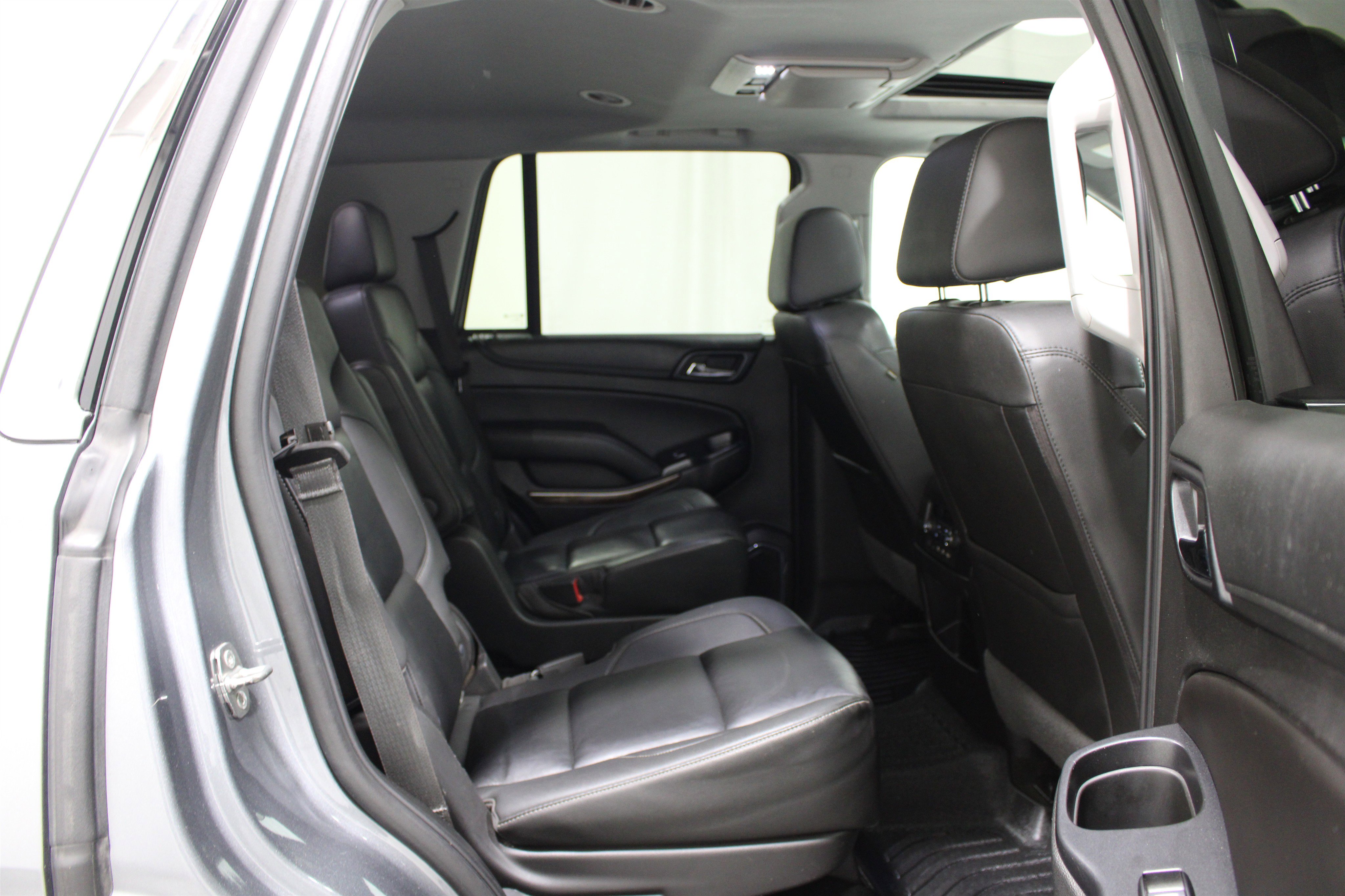 Used 2018 Chevrolet Tahoe LT AWD/4WD image 25