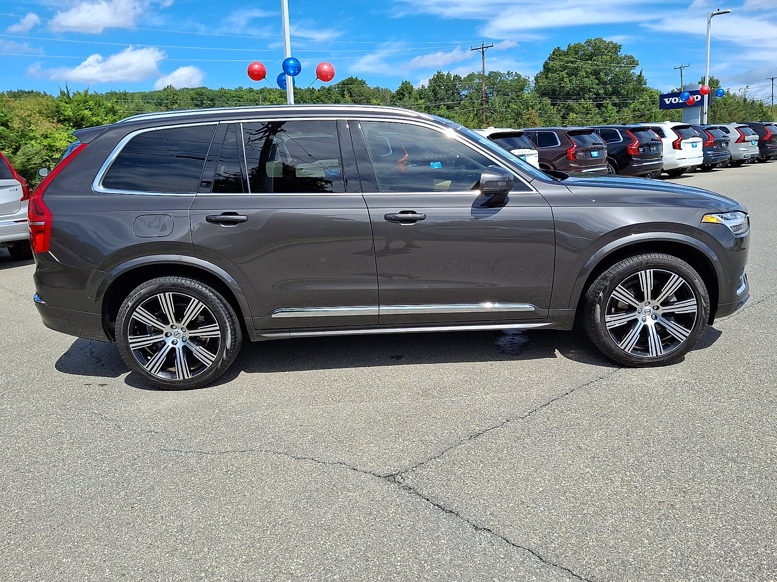 Certified 2024 Volvo XC90 B6 Plus AWD/4WD image 8