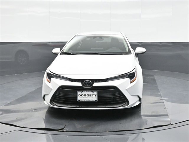 Used 2025 Toyota Corolla LE image 30