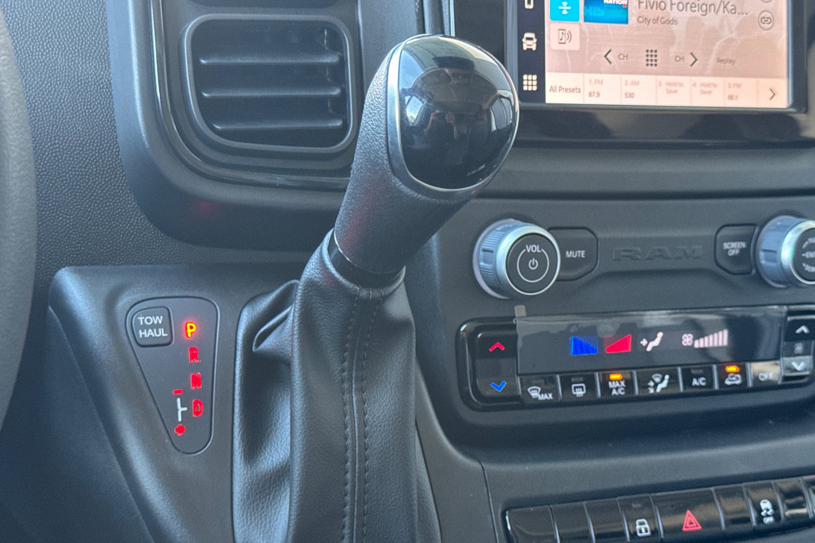 New 2026 RAM ProMaster 1500 w/ Convenience Group FWD image 18