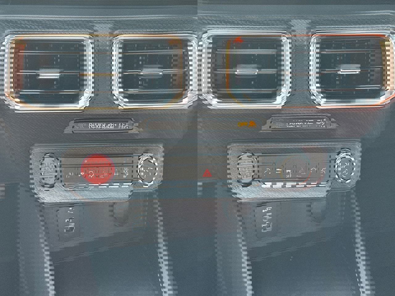 Certified 2025 Ford Mustang GT Premium image 29