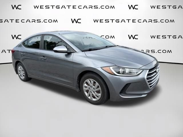 Used 2018 Hyundai Elantra SE FWD image 4