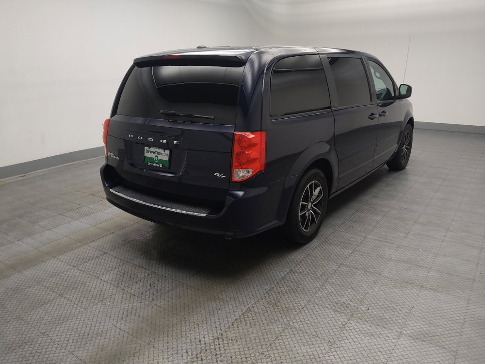 Used 2015 Dodge Grand Caravan R/T w/ Driver Convenience Group FWD image 9