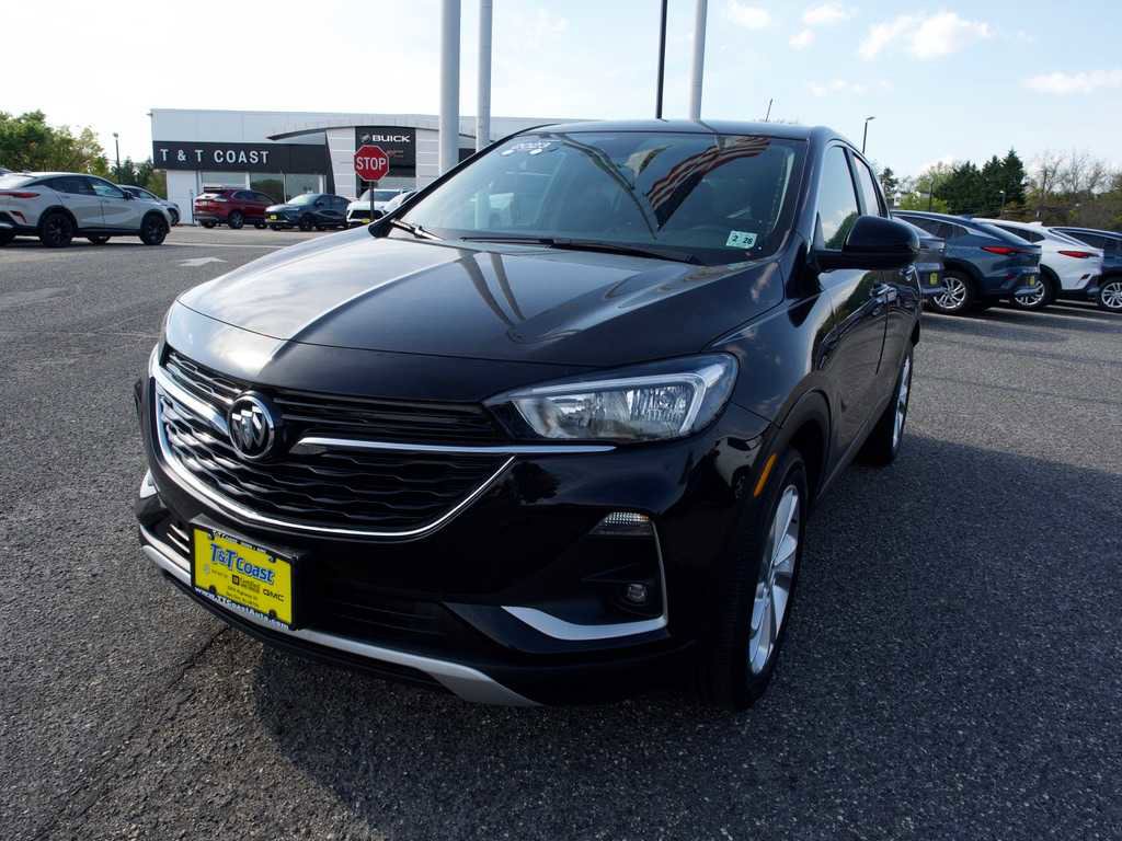 Certified 2023 Buick Encore GX Preferred w/ Cold Weather Comfort Package FWD image 1