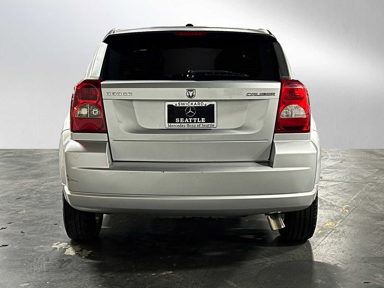 Used 2010 Dodge Caliber Heat w/ Premium Sound Group FWD image 4