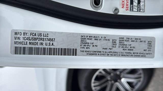 Used 2024 Jeep Wagoneer L Series II w/ Flexible Seating Group image 30