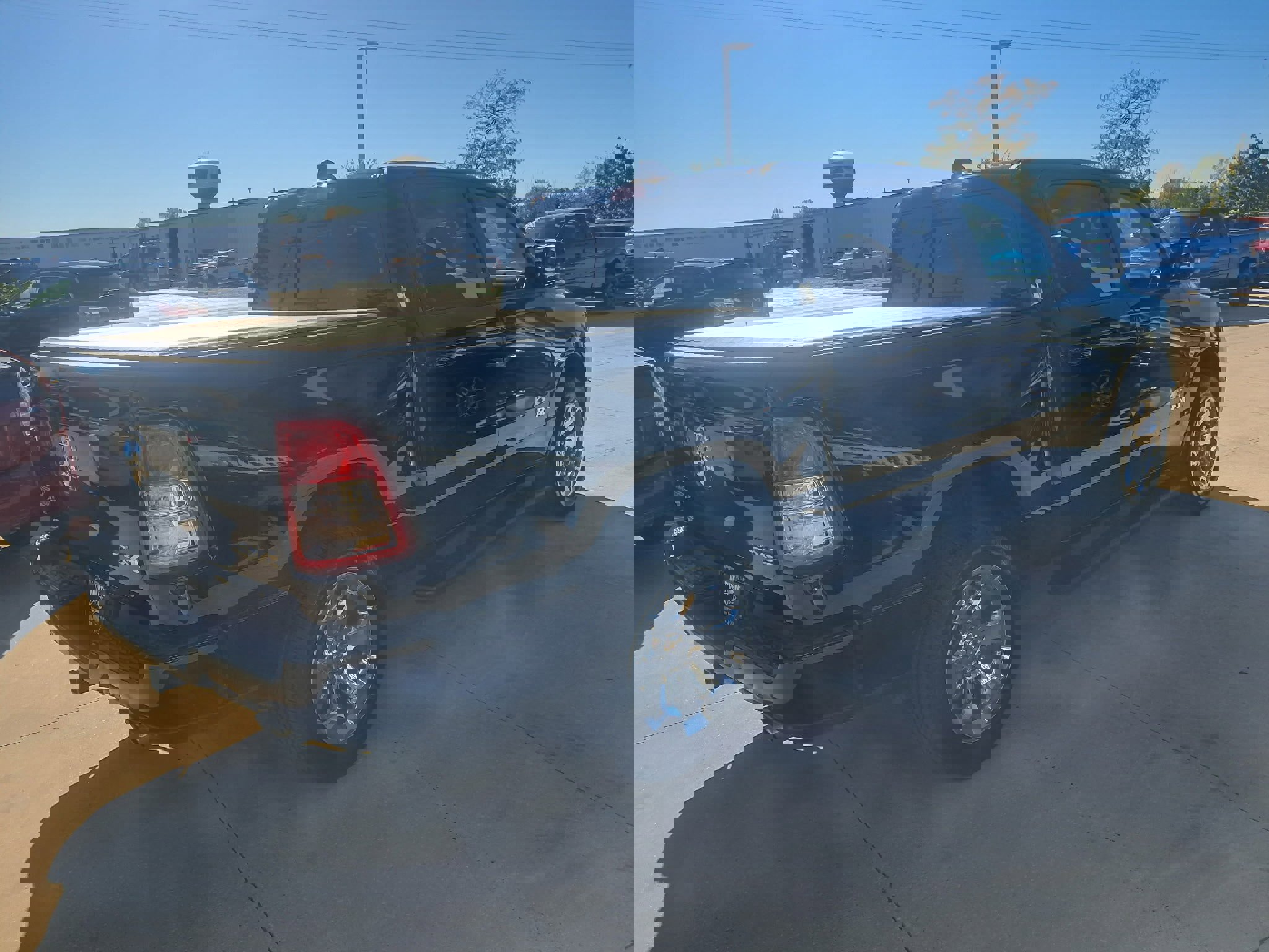 Used 2019 RAM 1500 Big Horn image 9