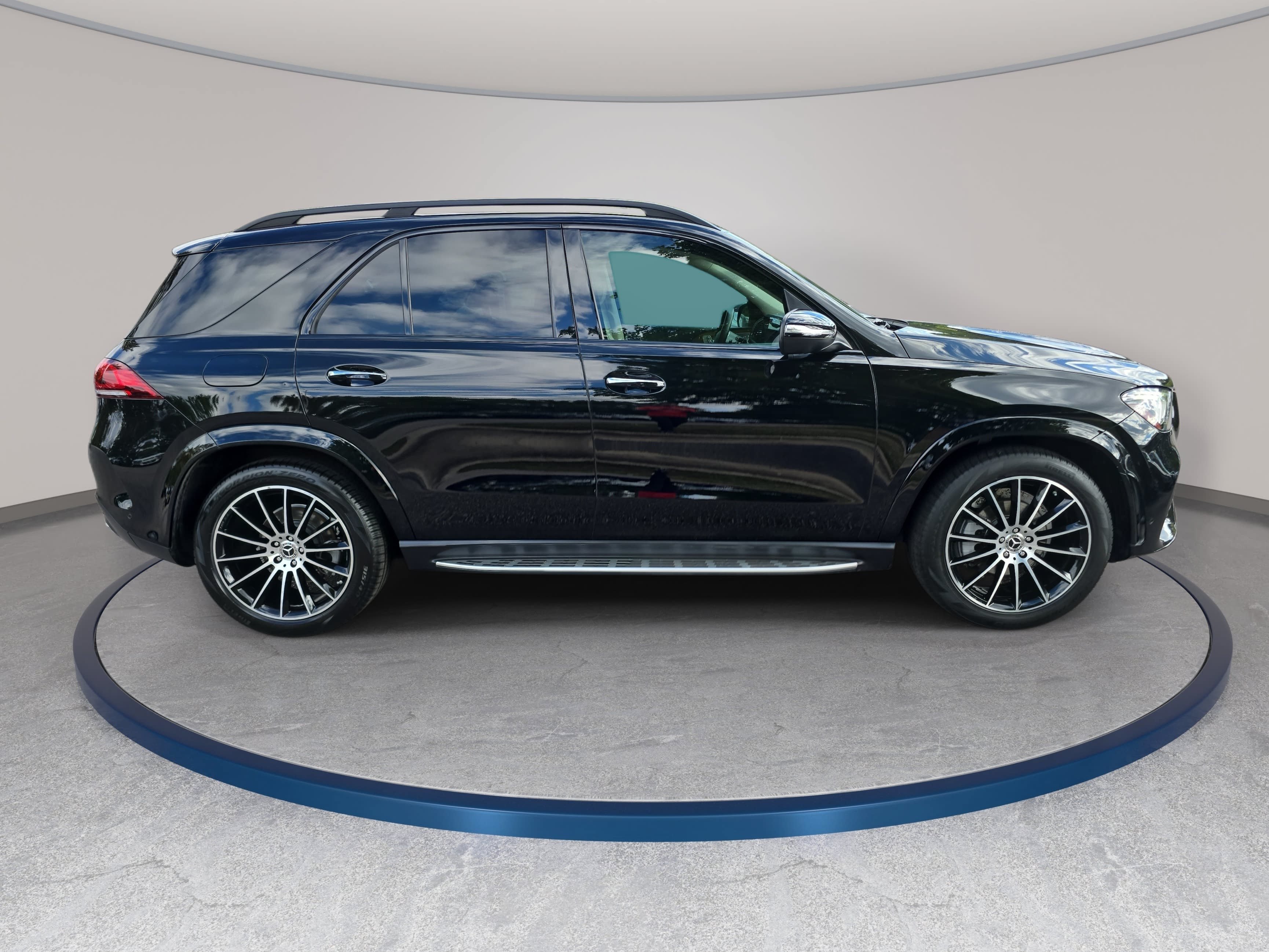 Certified 2023 Mercedes-Benz GLE 350 image 4