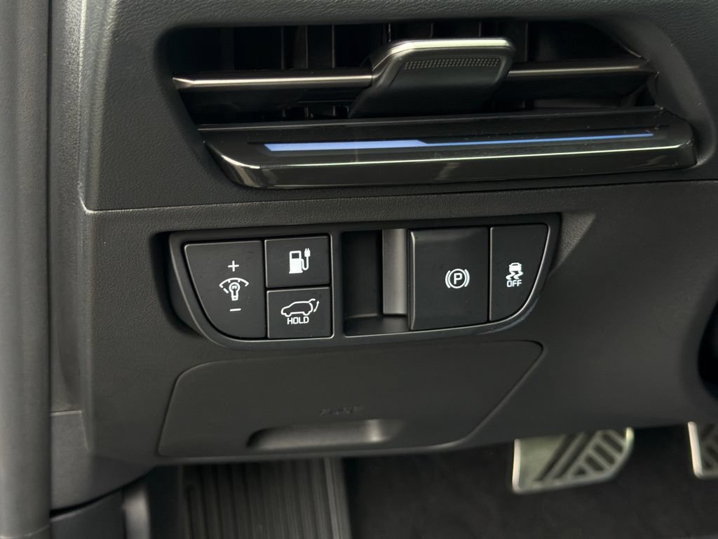 Certified 2025 Kia EV6 GT-Line AWD/4WD image 22
