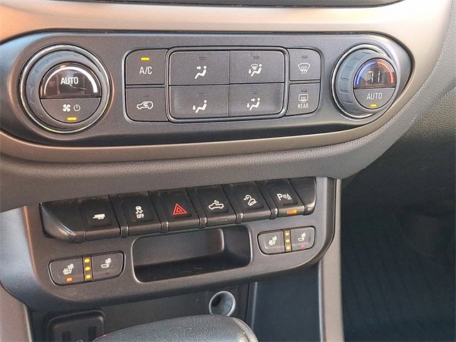 Used 2019 Chevrolet Colorado Z71 w/ Z71 Midnight Edition image 15