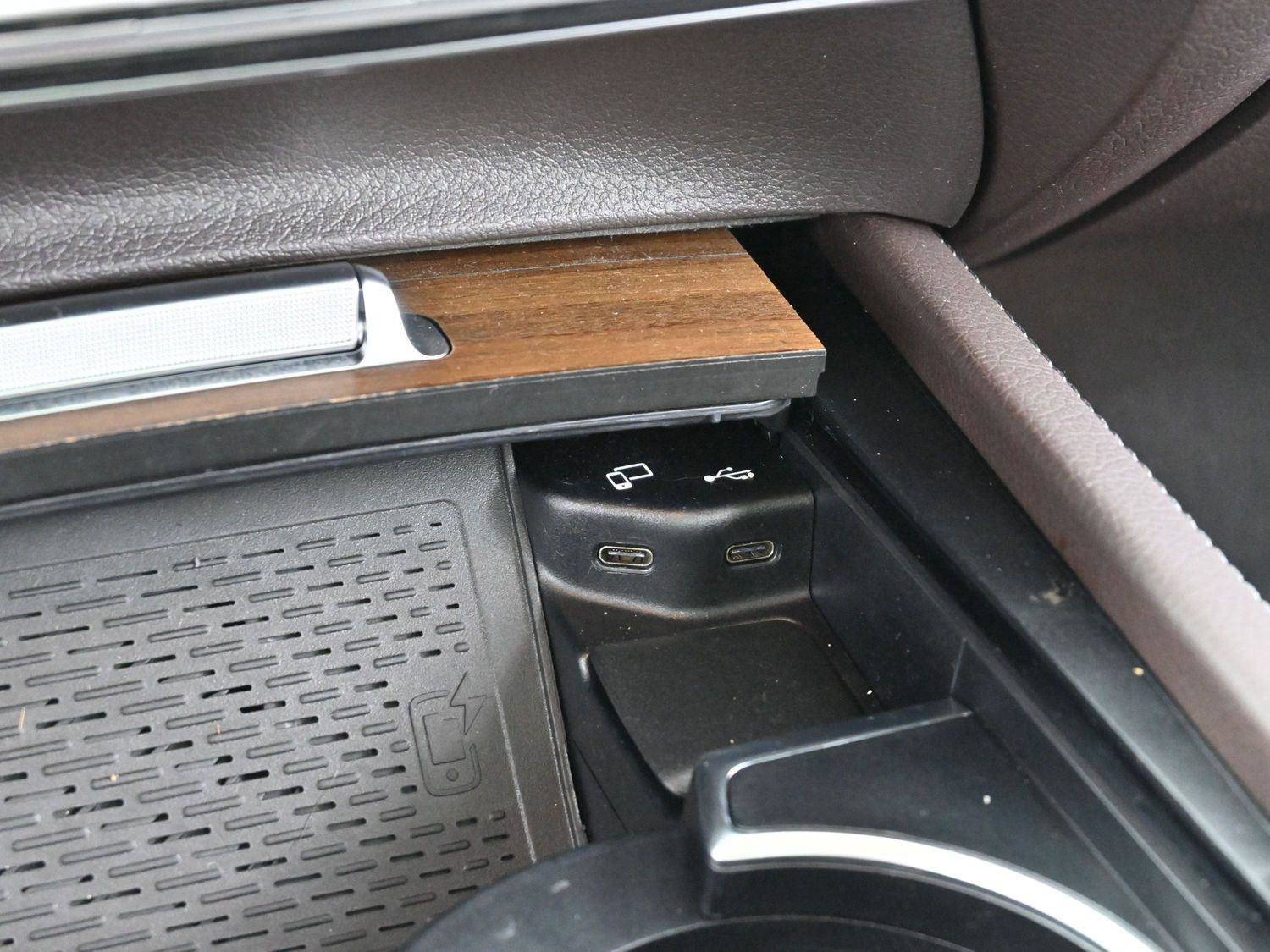 Used 2023 Mercedes-Benz GLS 450 4MATIC image 25