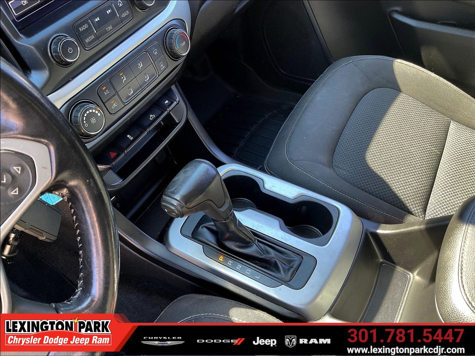 Used 2018 Chevrolet Colorado LT w/ LT Convenience Package AWD/4WD image 19
