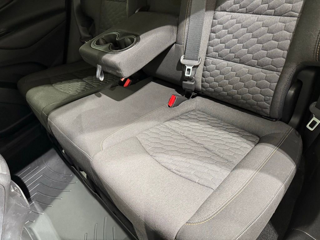 Used 2019 Chevrolet Equinox LT image 19