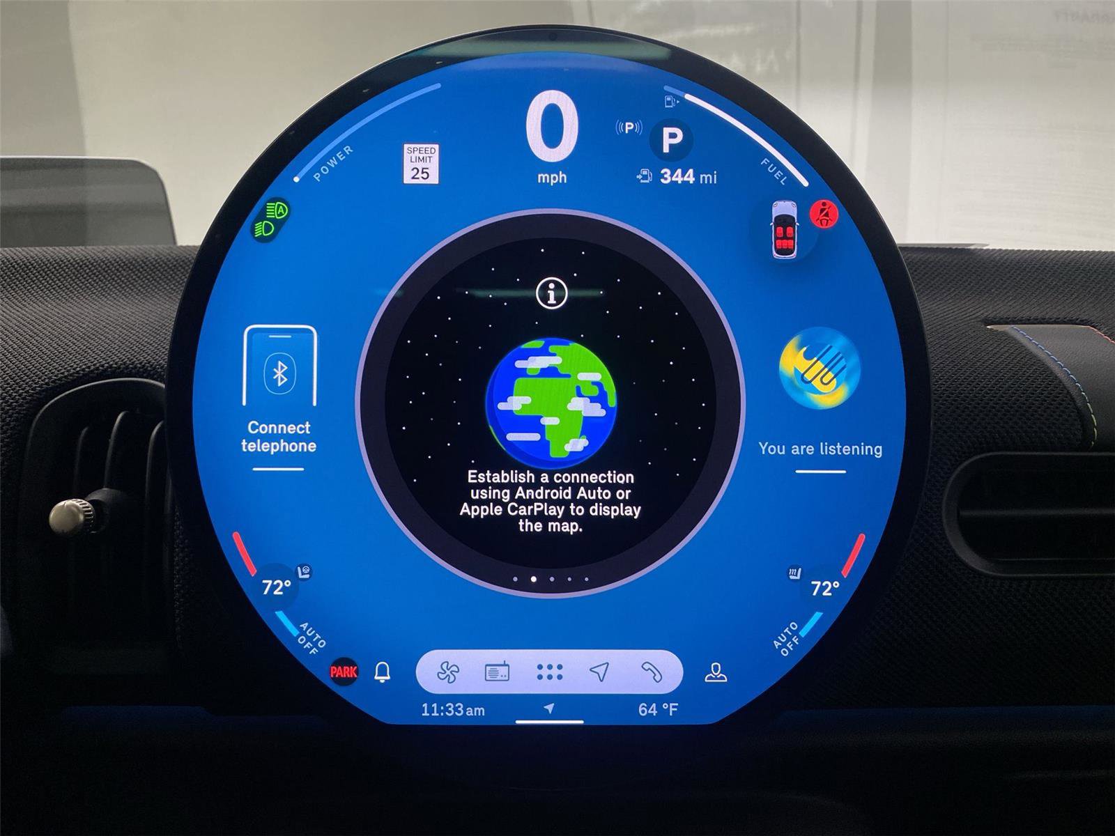 Certified 2025 MINI Cooper 4-Door Hardtop image 24