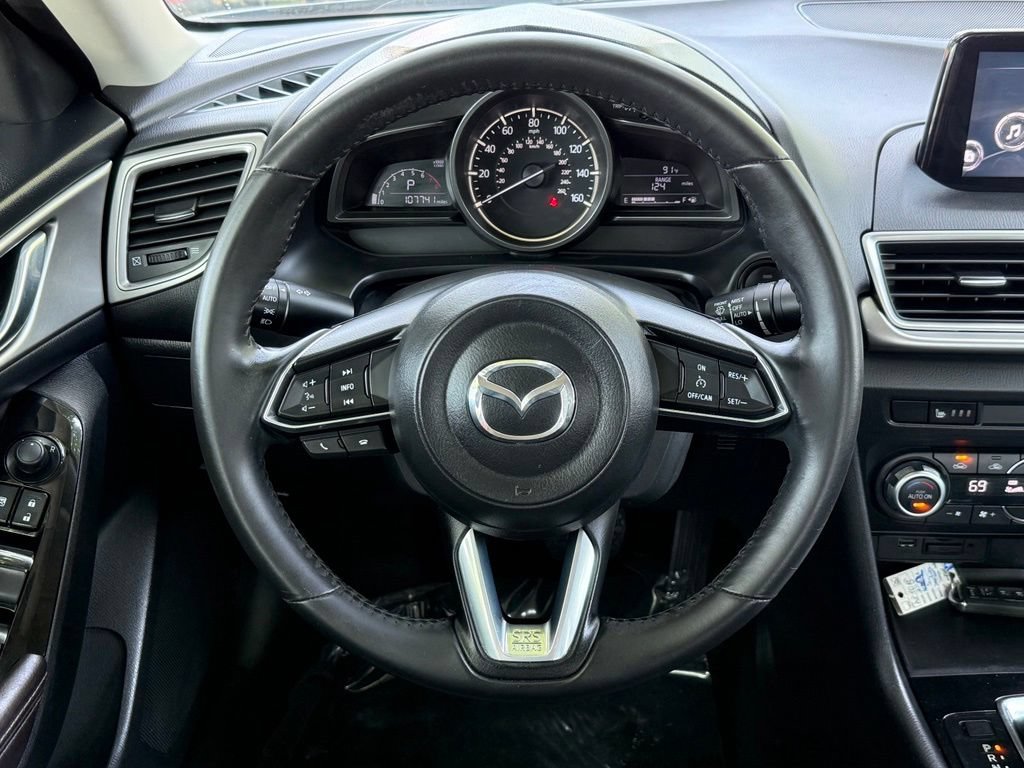 Used 2018 MAZDA MAZDA3 Touring FWD image 26