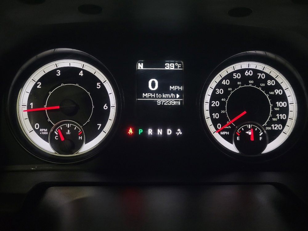 Used 2016 RAM 1500 Classic SLT image 23