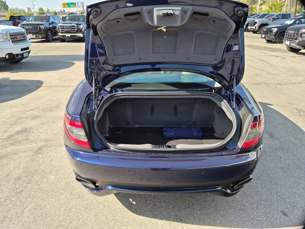 Used 2015 Maserati GranTurismo Sport RWD image 19