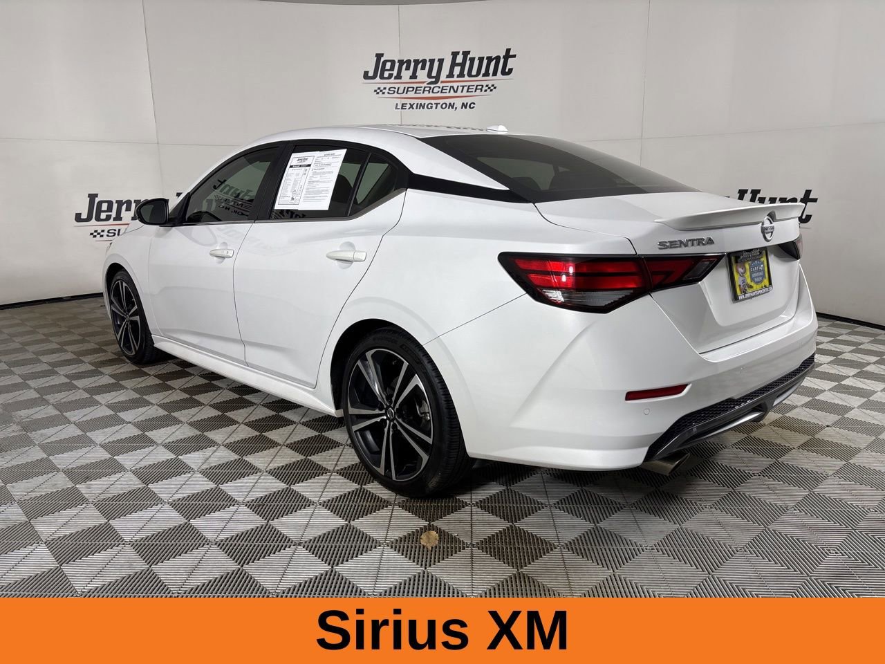 Used 2023 Nissan Sentra SR image 7