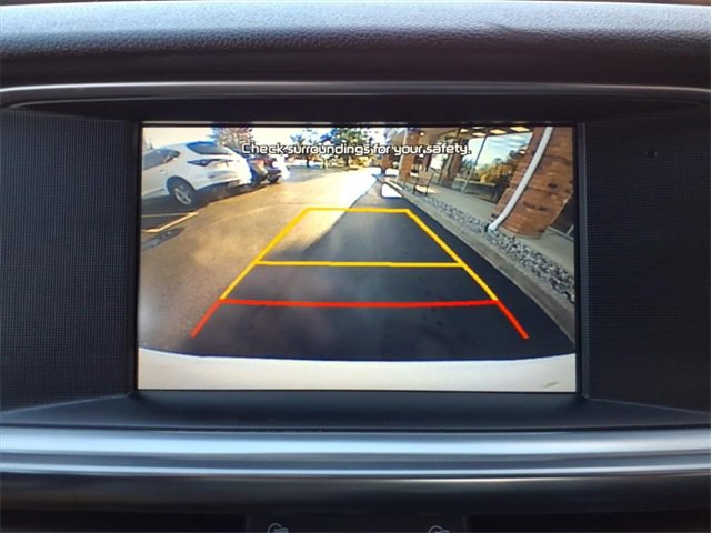 Used 2018 Kia Optima Premium w/ Convenience Package image 16