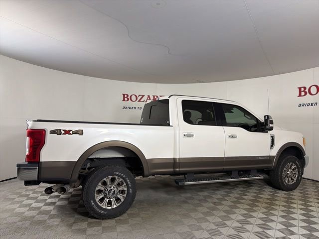 Used 2017 Ford F250 Lariat w/ Lariat Ultimate Package AWD/4WD image 9