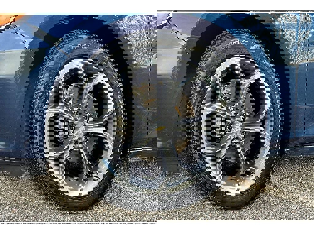 Used 2022 Chevrolet Malibu LT image 9