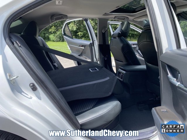 Used 2024 Toyota Camry SE image 36