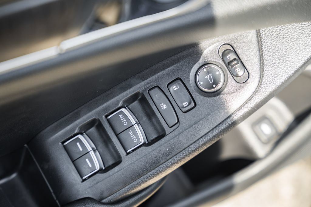 Used 2021 Honda Accord EX image 37