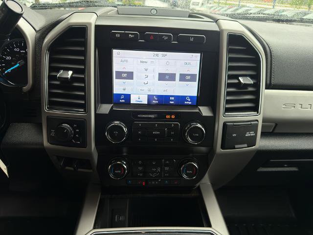 Certified 2020 Ford F350 Lariat w/ Lariat Value Package AWD/4WD image 35