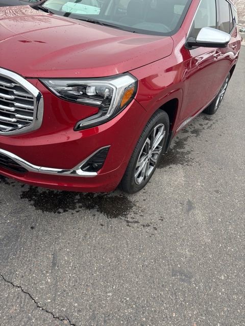 Used 2019 GMC Terrain Denali w/ Comfort Package AWD/4WD image 10