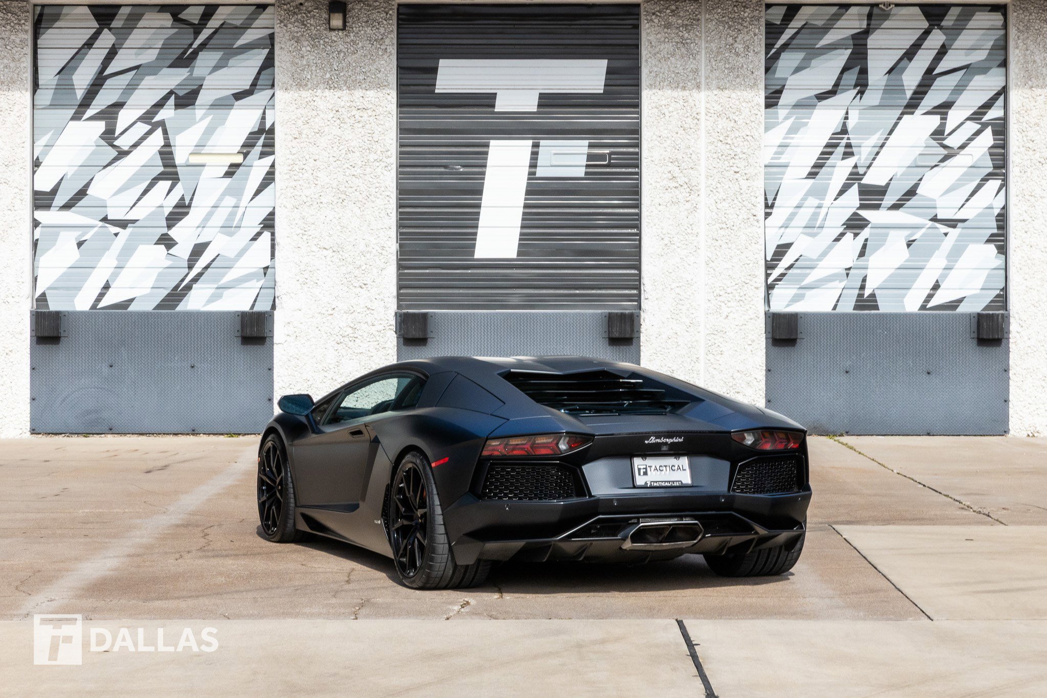 Used 2014 Lamborghini Aventador LP 700-4 image 12