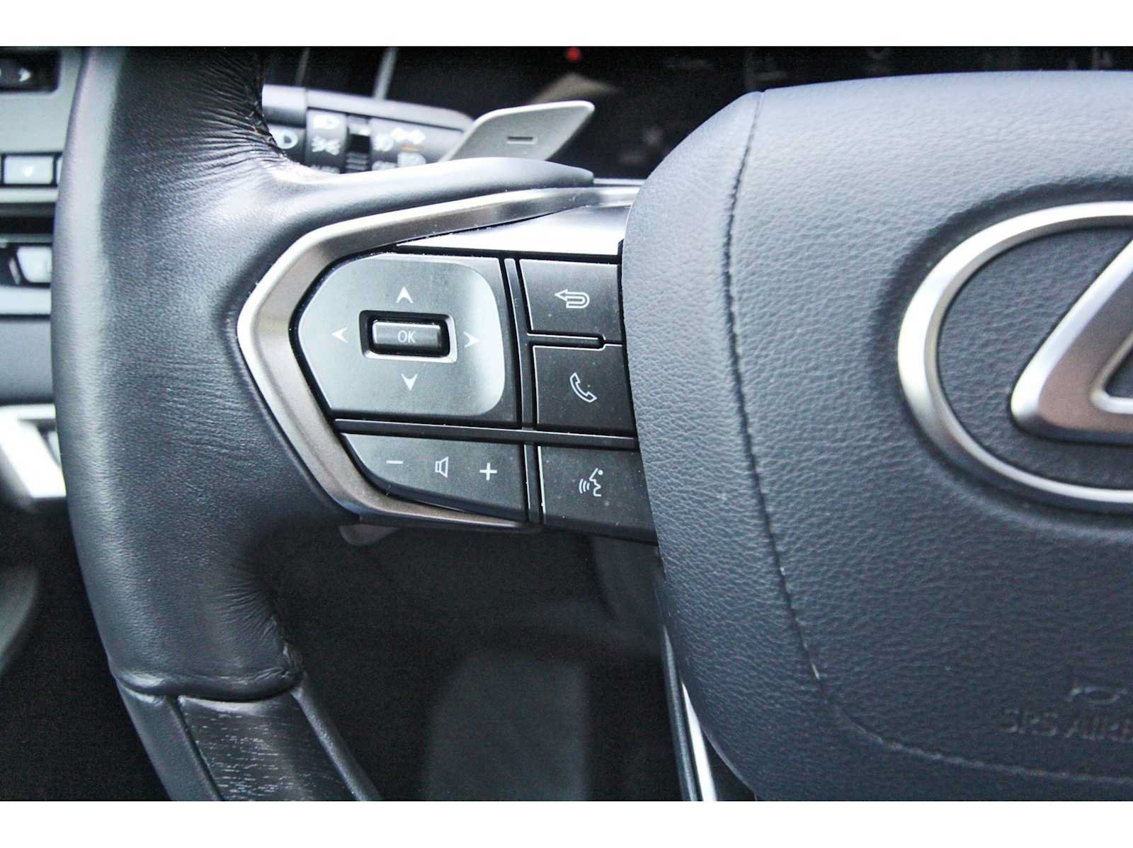 Used 2023 Lexus RX 350 Premium Plus w/ Cold Area Package FWD image 15