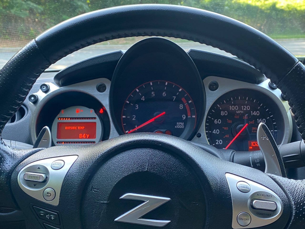 Used 2010 Nissan 370Z Touring w/ Sport Pkg RWD image 23