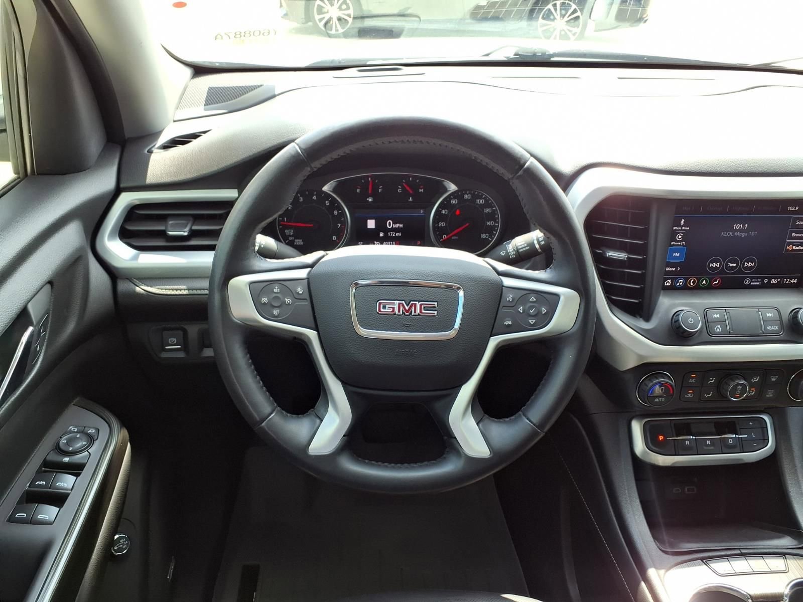 Used 2021 GMC Acadia SLT image 16