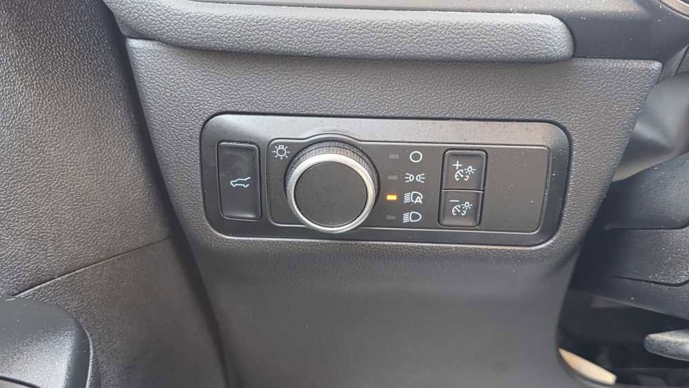 Used 2025 Ford Escape Active image 9