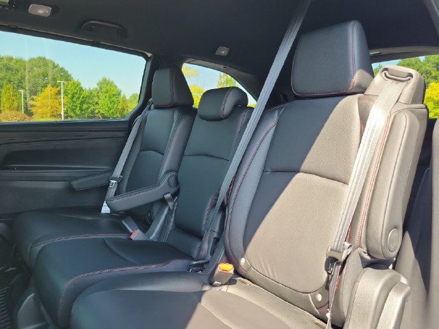New 2026 Honda Odyssey Sport-L image 9
